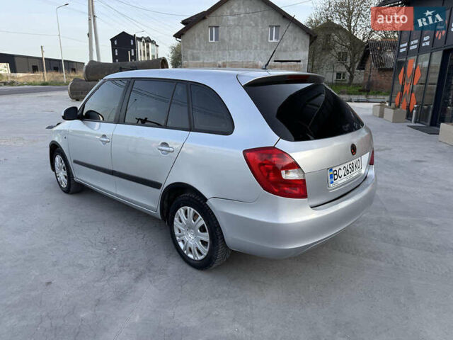 Серый Шкода Фабия, объемом двигателя 1.6 л и пробегом 317 тыс. км за 4350 $, фото 7 на Automoto.ua