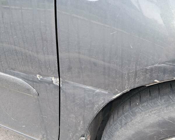 Серый Шкода Фабия, объемом двигателя 1.2 л и пробегом 190 тыс. км за 4850 $, фото 11 на Automoto.ua