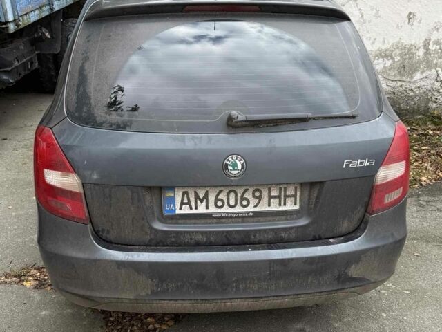 Шкода Фабия 2010 в Ружине на Automoto.ua Серый Шкода Фабия, объемом двигателя 1.2 л и пробегом 2 тыс. км за 4900 $, фото 1 на Automoto.ua