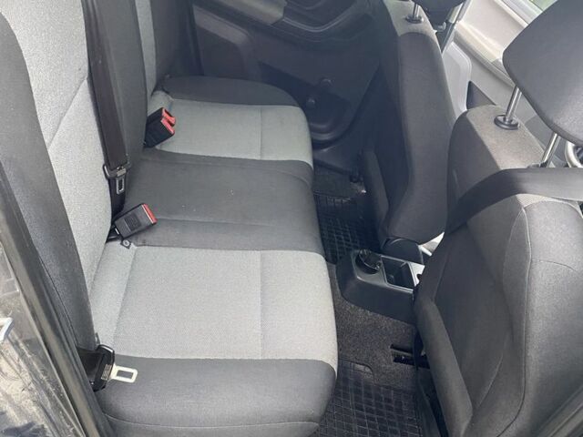 Сірий Шкода Фабія, об'ємом двигуна 1.4 л та пробігом 220 тис. км за 5800 $, фото 10 на Automoto.ua