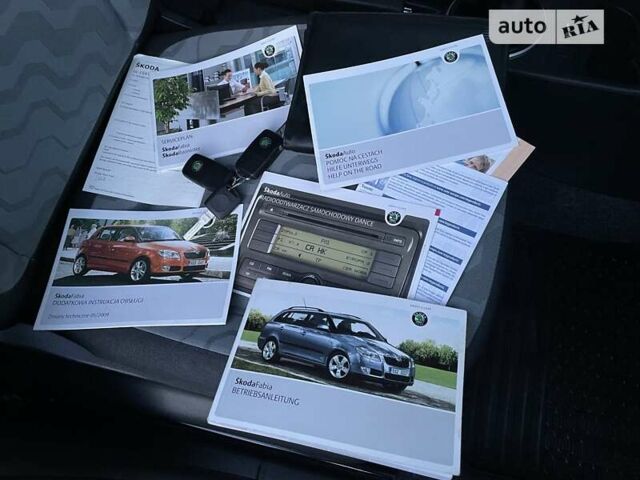 Шкода Фабия 2010 в Виннице на Automoto.ua Серый Шкода Фабия, объемом двигателя 1.4 л и пробегом 110 тыс. км за 6599 $, фото 117 на Automoto.ua
