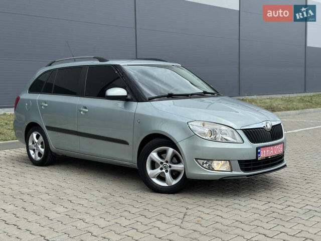Сірий Шкода Фабія, об'ємом двигуна 1.2 л та пробігом 228 тис. км за 5100 $, фото 7 на Automoto.ua