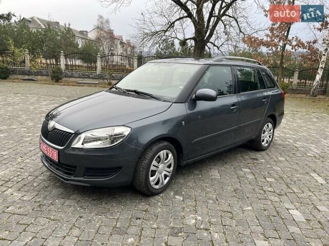 Серый Шкода Фабия, объемом двигателя 1.4 л и пробегом 165 тыс. км за 5800 $, фото 22 на Automoto.ua