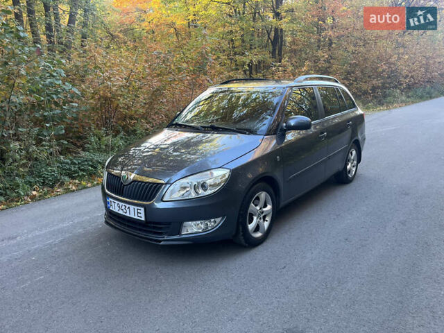 Шкода Фабия 2010 в Калуше на Automoto.ua Серый Шкода Фабия, объемом двигателя 1.2 л и пробегом 215 тыс. км за 5750 $, фото 2 на Automoto.ua