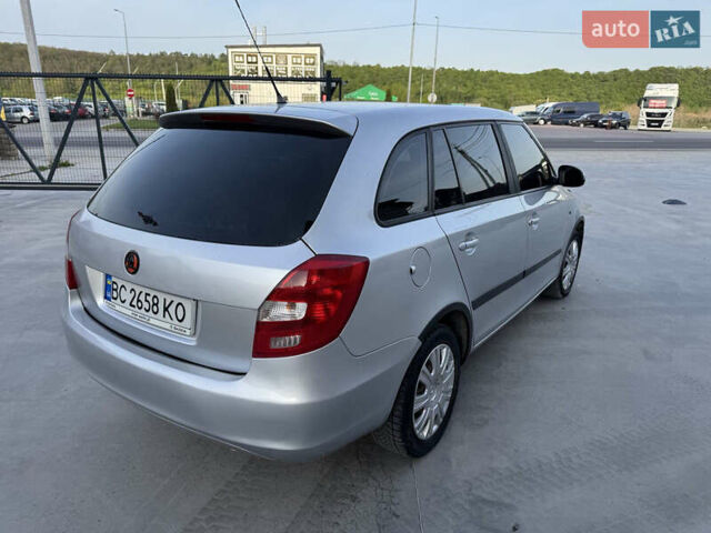 Серый Шкода Фабия, объемом двигателя 1.6 л и пробегом 317 тыс. км за 4350 $, фото 8 на Automoto.ua