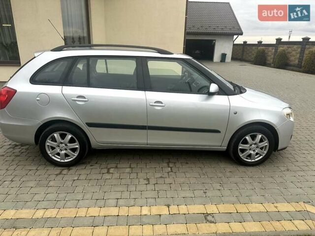 Сірий Шкода Фабія, об'ємом двигуна 1.4 л та пробігом 190 тис. км за 5550 $, фото 29 на Automoto.ua
