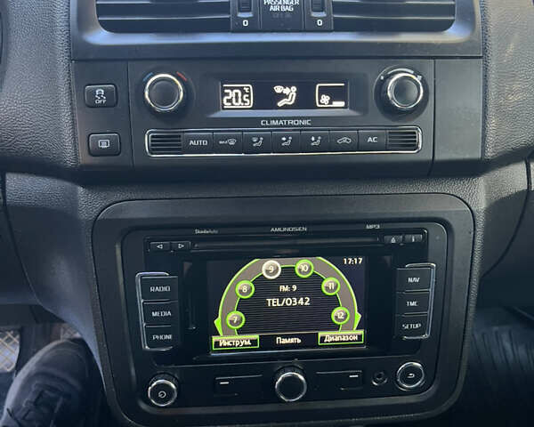 Серый Шкода Фабия, объемом двигателя 1.2 л и пробегом 210 тыс. км за 5750 $, фото 23 на Automoto.ua