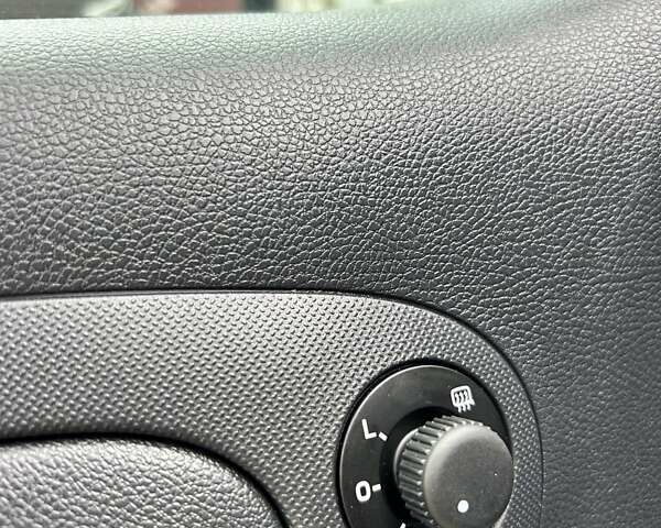 Сірий Шкода Фабія, об'ємом двигуна 1.2 л та пробігом 184 тис. км за 6100 $, фото 22 на Automoto.ua