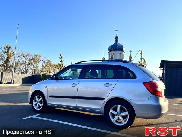Серый Шкода Фабия, объемом двигателя 1.6 л и пробегом 158 тыс. км за 6300 $, фото 6 на Automoto.ua