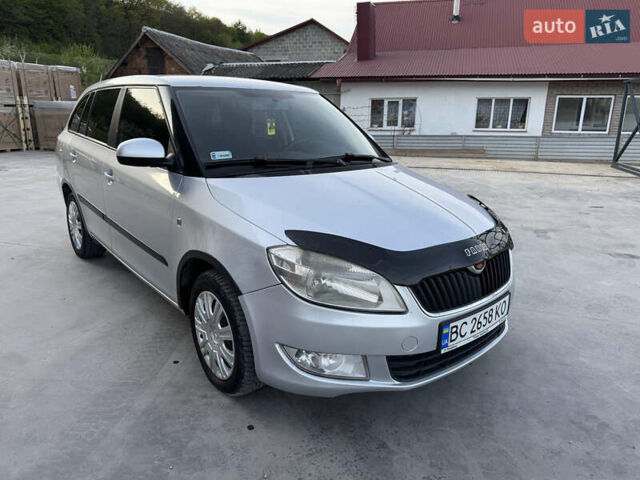 Серый Шкода Фабия, объемом двигателя 1.6 л и пробегом 317 тыс. км за 4350 $, фото 14 на Automoto.ua