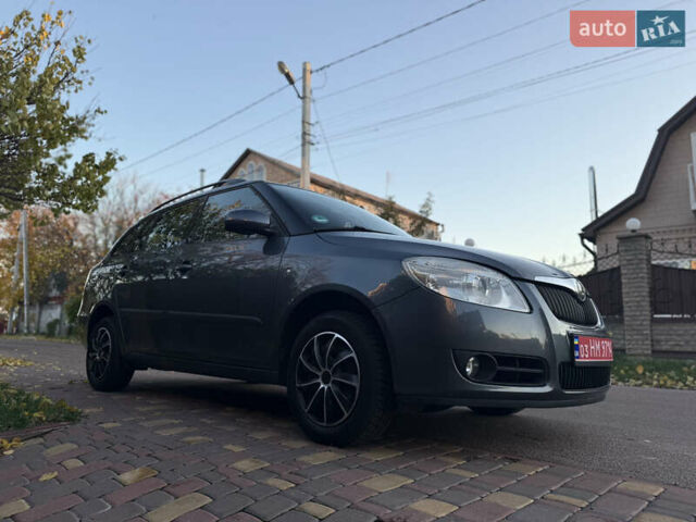 Сірий Шкода Фабія, об'ємом двигуна 0 л та пробігом 170 тис. км за 6000 $, фото 9 на Automoto.ua