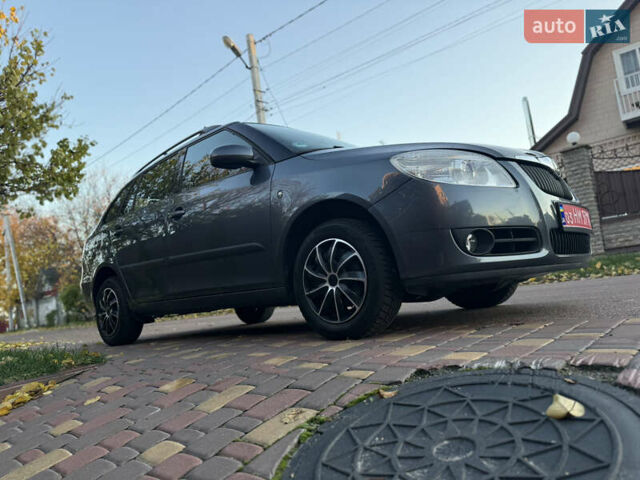 Сірий Шкода Фабія, об'ємом двигуна 0 л та пробігом 170 тис. км за 6000 $, фото 17 на Automoto.ua