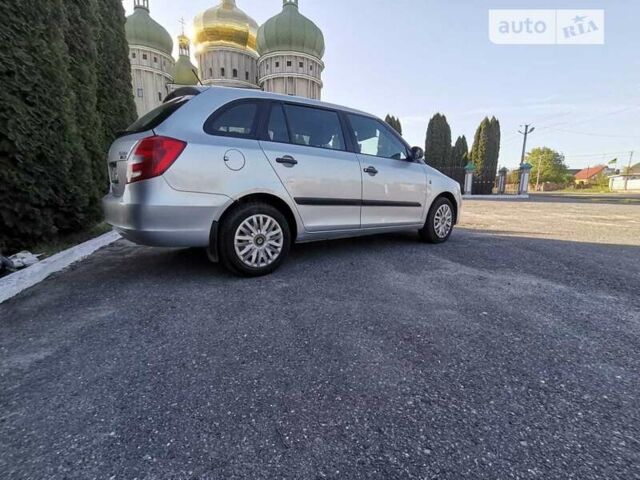 Сірий Шкода Фабія, об'ємом двигуна 1.6 л та пробігом 180 тис. км за 5700 $, фото 2 на Automoto.ua