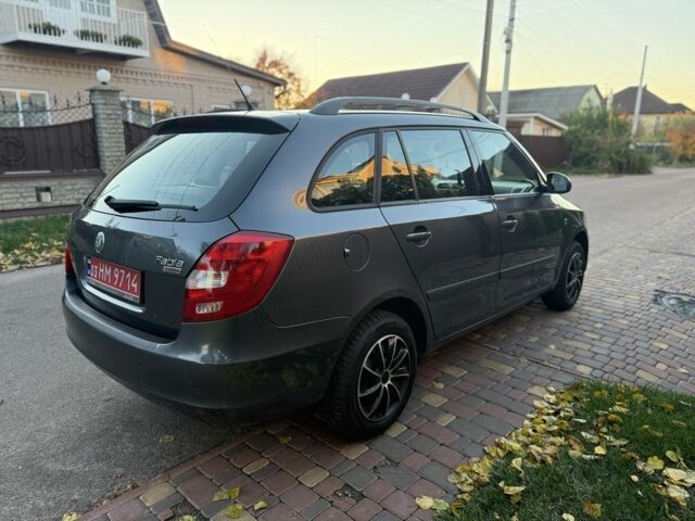 Сірий Шкода Фабія, об'ємом двигуна 0 л та пробігом 170 тис. км за 6000 $, фото 5 на Automoto.ua