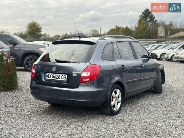 Сірий Шкода Фабія, об'ємом двигуна 1.2 л та пробігом 299 тис. км за 5300 $, фото 1 на Automoto.ua