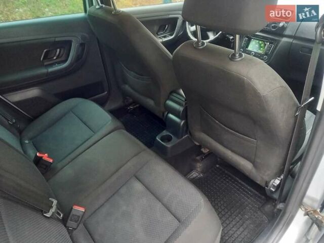 Сірий Шкода Фабія, об'ємом двигуна 1.6 л та пробігом 264 тис. км за 6400 $, фото 8 на Automoto.ua