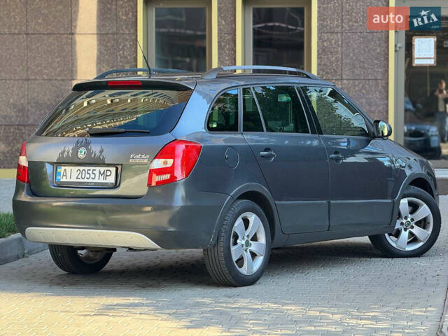 Шкода Фабия 2010 в Одессе на Automoto.ua Серый Шкода Фабия, объемом двигателя 1.2 л и пробегом 260 тыс. км за 5800 $, фото 10 на Automoto.ua