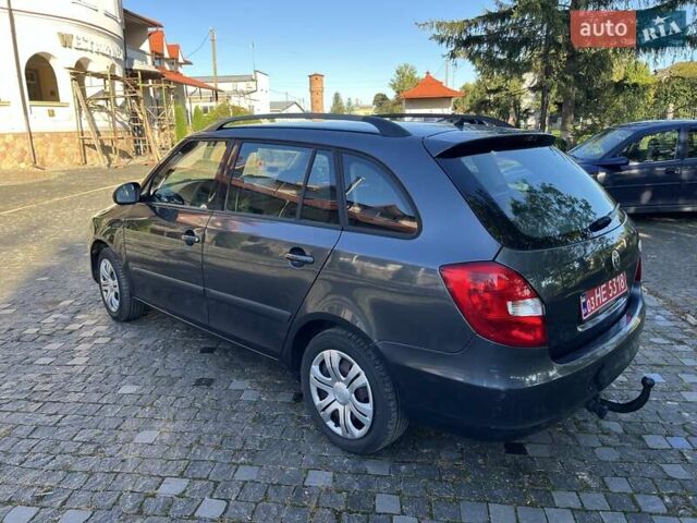 Серый Шкода Фабия, объемом двигателя 1.4 л и пробегом 165 тыс. км за 5800 $, фото 12 на Automoto.ua