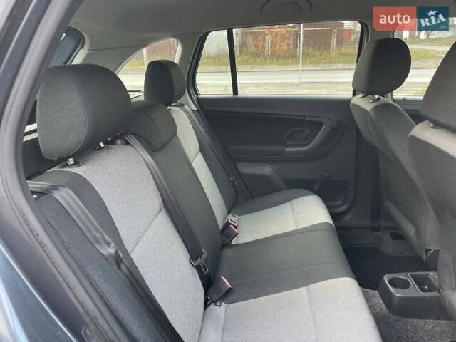 Серый Шкода Фабия, объемом двигателя 1.4 л и пробегом 196 тыс. км за 6000 $, фото 15 на Automoto.ua