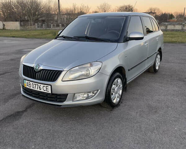 Серый Шкода Фабия, объемом двигателя 1.4 л и пробегом 173 тыс. км за 6200 $, фото 1 на Automoto.ua