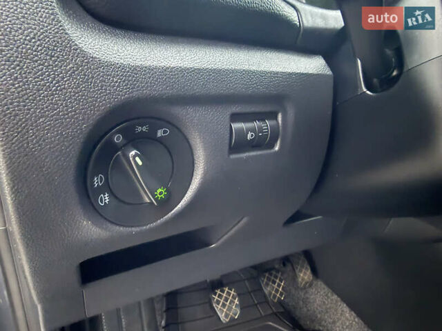 Серый Шкода Фабия, объемом двигателя 0 л и пробегом 170 тыс. км за 6000 $, фото 14 на Automoto.ua