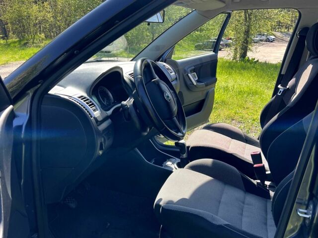 Сірий Шкода Фабія, об'ємом двигуна 1.4 л та пробігом 218 тис. км за 5700 $, фото 7 на Automoto.ua