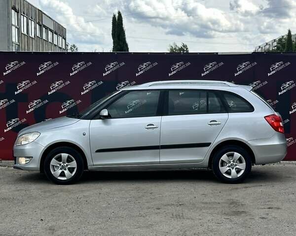 Сірий Шкода Фабія, об'ємом двигуна 1.2 л та пробігом 184 тис. км за 6100 $, фото 4 на Automoto.ua