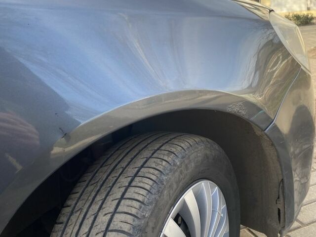 Сірий Шкода Фабія, об'ємом двигуна 1.4 л та пробігом 220 тис. км за 5800 $, фото 6 на Automoto.ua