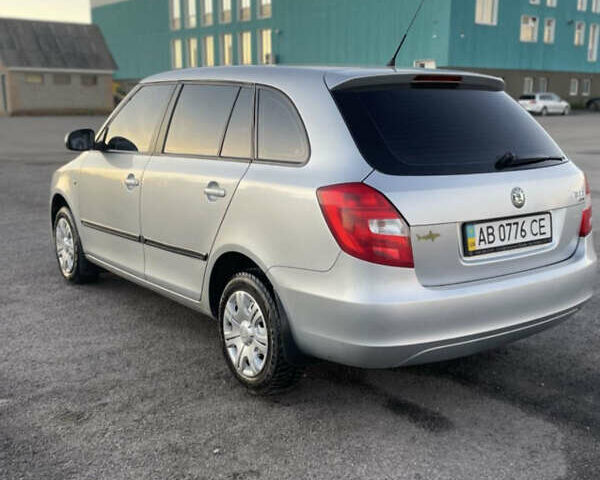 Серый Шкода Фабия, объемом двигателя 1.4 л и пробегом 173 тыс. км за 6200 $, фото 4 на Automoto.ua