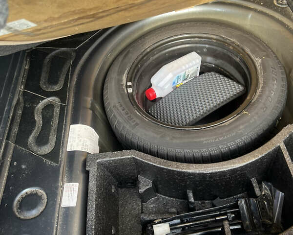 Шкода Фабия 2010 в Шумск на Automoto.ua Серый Шкода Фабия, объемом двигателя 1.2 л и пробегом 248 тыс. км за 5600 $, фото 8 на Automoto.ua