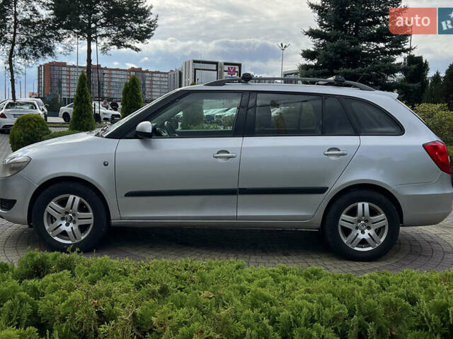 Сірий Шкода Фабія, об'ємом двигуна 1.6 л та пробігом 335 тис. км за 5550 $, фото 3 на Automoto.ua