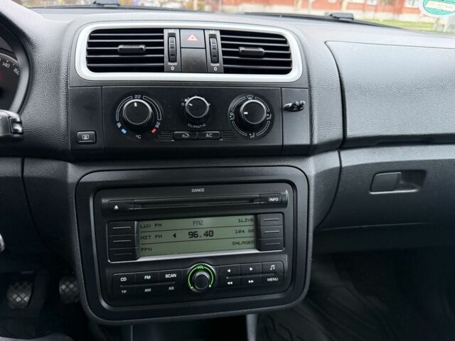 Сірий Шкода Фабія, об'ємом двигуна 0 л та пробігом 170 тис. км за 6000 $, фото 12 на Automoto.ua