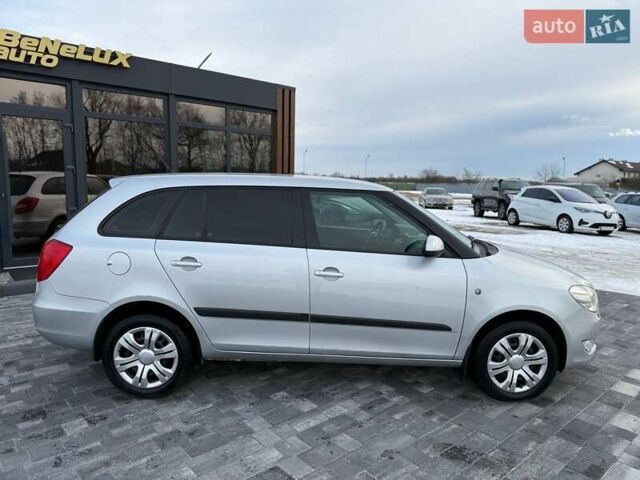 Сірий Шкода Фабія, об'ємом двигуна 1.6 л та пробігом 248 тис. км за 5999 $, фото 7 на Automoto.ua