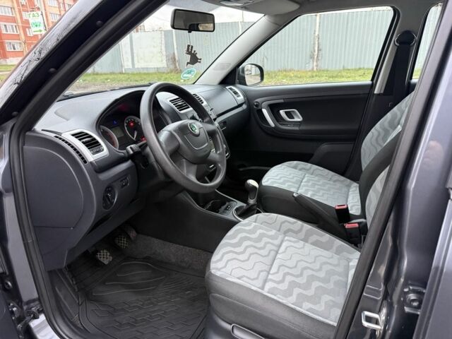 Сірий Шкода Фабія, об'ємом двигуна 0 л та пробігом 170 тис. км за 6000 $, фото 9 на Automoto.ua