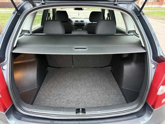 Сірий Шкода Фабія, об'ємом двигуна 0 л та пробігом 170 тис. км за 6000 $, фото 19 на Automoto.ua