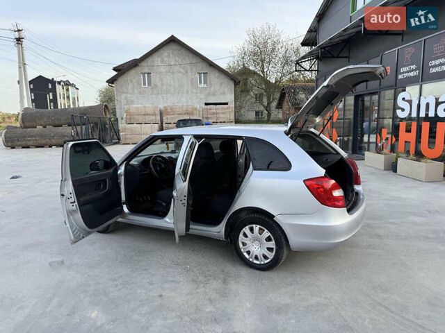 Серый Шкода Фабия, объемом двигателя 1.6 л и пробегом 317 тыс. км за 4350 $, фото 26 на Automoto.ua