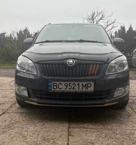 Сірий Шкода Фабія, об'ємом двигуна 1.2 л та пробігом 243 тис. км за 5200 $, фото 3 на Automoto.ua