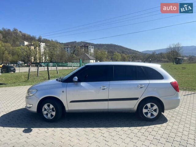 Серый Шкода Фабия, объемом двигателя 1.4 л и пробегом 238 тыс. км за 5999 $, фото 2 на Automoto.ua
