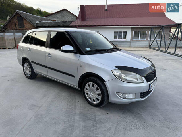 Серый Шкода Фабия, объемом двигателя 1.6 л и пробегом 317 тыс. км за 4350 $, фото 15 на Automoto.ua