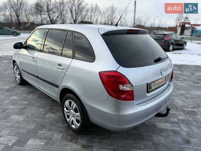 Сірий Шкода Фабія, об'ємом двигуна 1.6 л та пробігом 248 тис. км за 5999 $, фото 5 на Automoto.ua