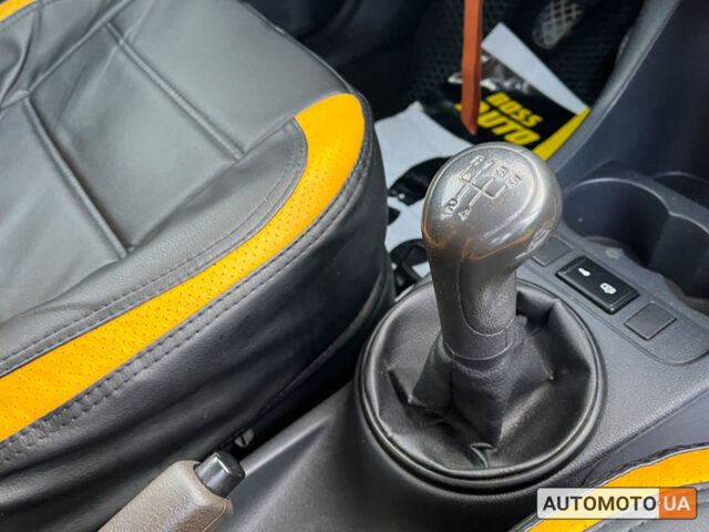 Шкода Фабія 2011 у Коломые на Automoto.ua Сірий Шкода Фабія, об'ємом двигуна 1.6 л та пробігом 225 тис. км за 5599 $, фото 19 на Automoto.ua