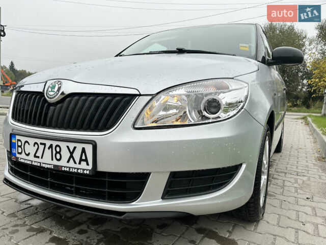 Серый Шкода Фабия, объемом двигателя 1.2 л и пробегом 160 тыс. км за 5850 $, фото 14 на Automoto.ua