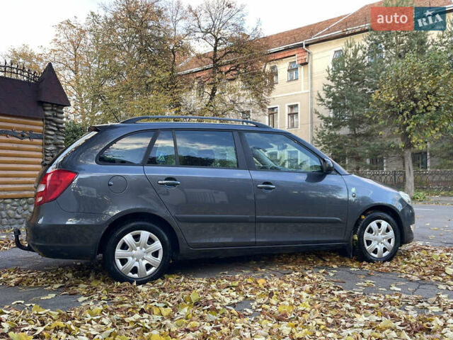 Шкода Фабия 2011 в Калуше на Automoto.ua Серый Шкода Фабия, объемом двигателя 1.2 л и пробегом 218 тыс. км за 5699 $, фото 7 на Automoto.ua