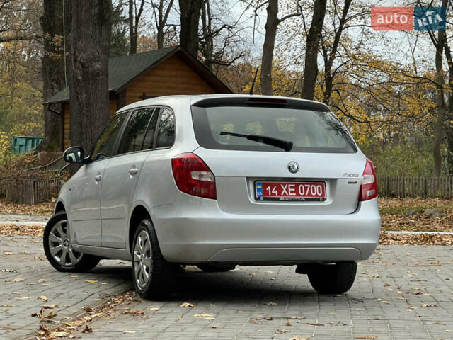 Шкода Фабия 2011 в Трускавце на Automoto.ua Серый Шкода Фабия, объемом двигателя 1.6 л и пробегом 242 тыс. км за 5950 $, фото 45 на Automoto.ua