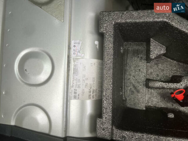 Шкода Фабия 2011 в Трускавце на Automoto.ua Серый Шкода Фабия, объемом двигателя 1.6 л и пробегом 242 тыс. км за 5950 $, фото 105 на Automoto.ua