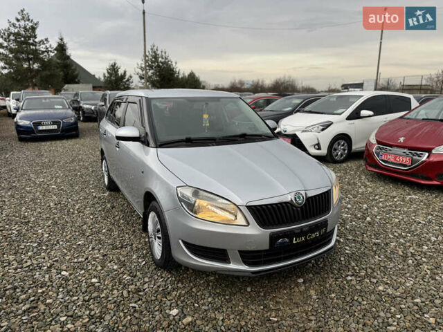Сірий Шкода Фабія, об'ємом двигуна 1.6 л та пробігом 233 тис. км за 5500 $, фото 3 на Automoto.ua