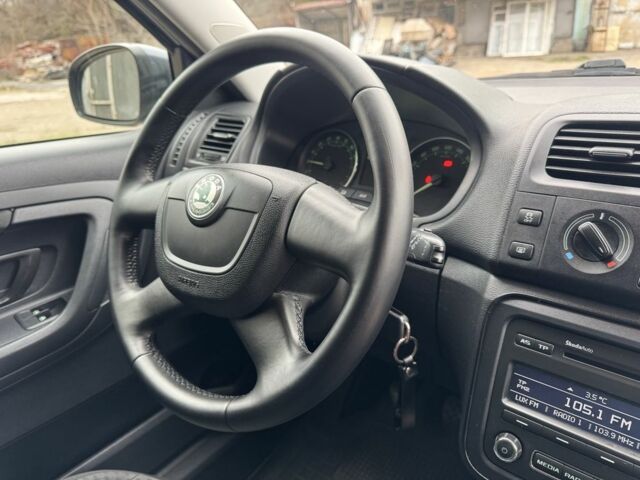 Сірий Шкода Фабія, об'ємом двигуна 1.2 л та пробігом 205 тис. км за 4900 $, фото 14 на Automoto.ua