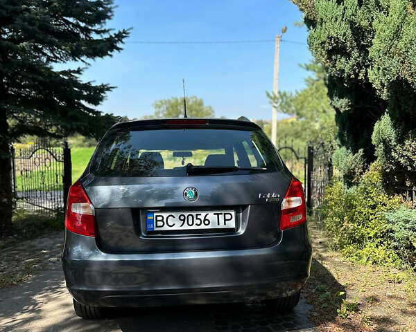 Шкода Фабия 2011 в Львове на Automoto.ua Серый Шкода Фабия, объемом двигателя 1.2 л и пробегом 184 тыс. км за 5599 $, фото 4 на Automoto.ua