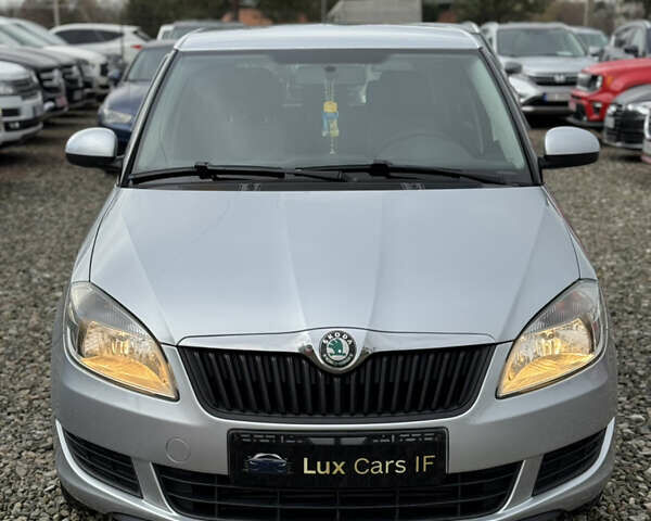 Сірий Шкода Фабія, об'ємом двигуна 1.6 л та пробігом 233 тис. км за 5500 $, фото 33 на Automoto.ua