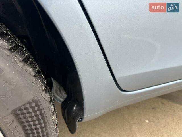 Серый Шкода Фабия, объемом двигателя 1.6 л и пробегом 204 тыс. км за 7950 $, фото 39 на Automoto.ua